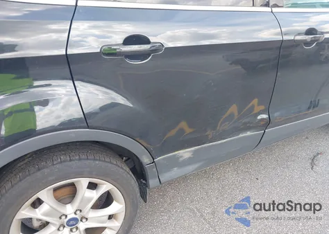 2014 Ford Escape Titanium z USA, uszkodzony, nr VIN 1FMCU9JX3EUD12892